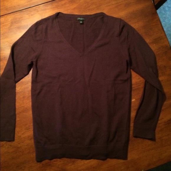 Ann Taylor sweater - Picture 1 of 3