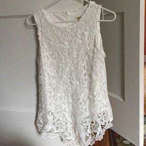 White lace high low tank top