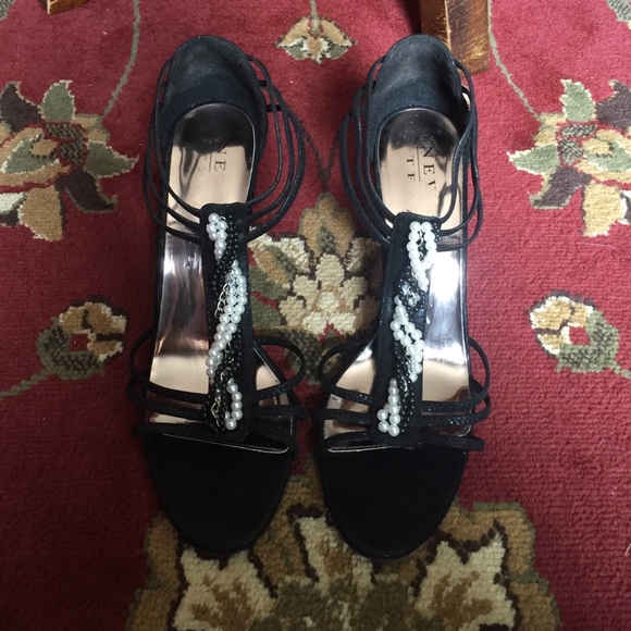Cute heels