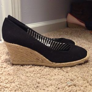 Merona Black wedges