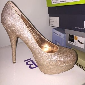 Worn once!!!! Baker gold heel