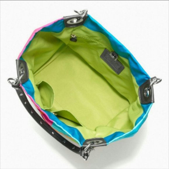 🔥🔥🔥SOLD🔥🔥🔥Madison Nylon 4 Square Tote - Picture 2 of 4