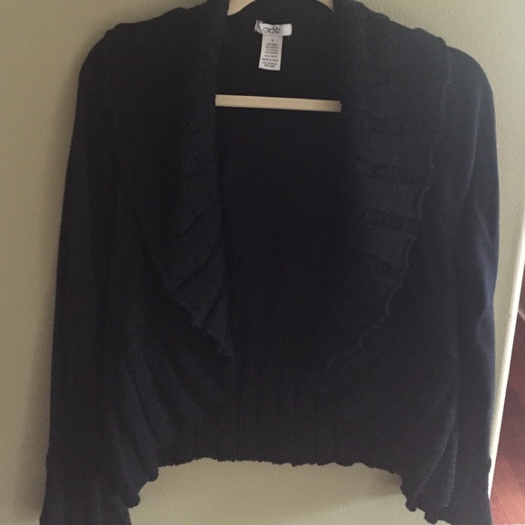 Cache sweater black