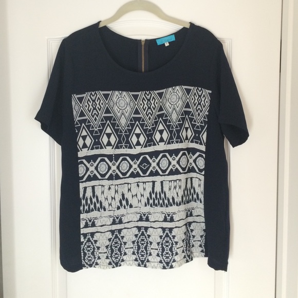 Navy and white Francesca's blouse