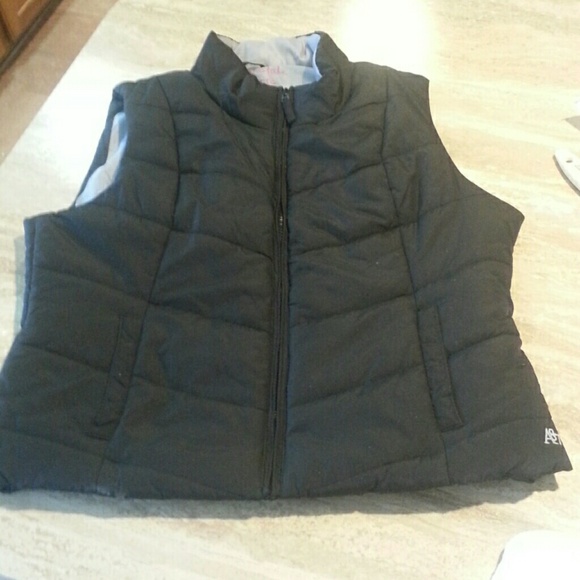 Puffy vest