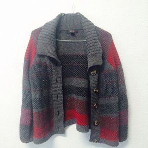 Knitted cardigan