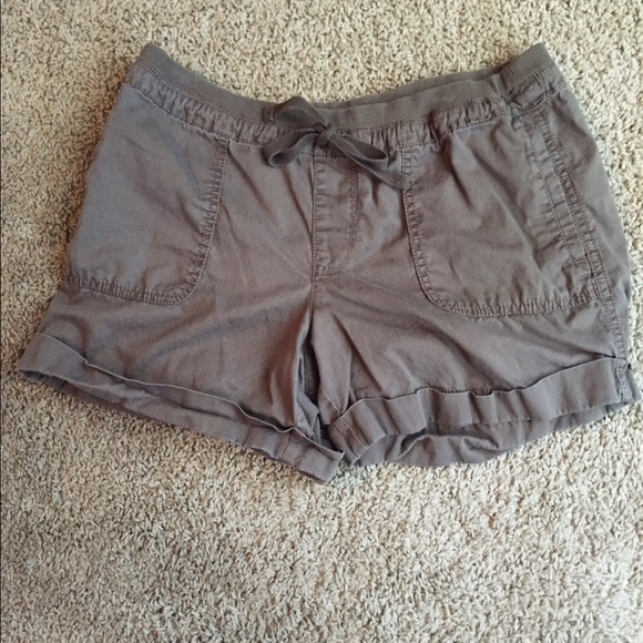 Brown Old Navy shorts