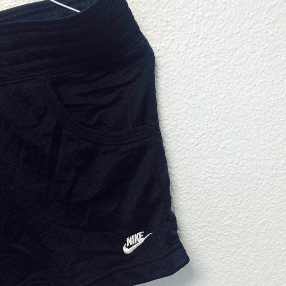 Black Nike shorts