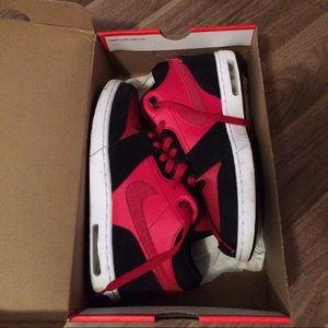 Nike air stepback size 7 in men's