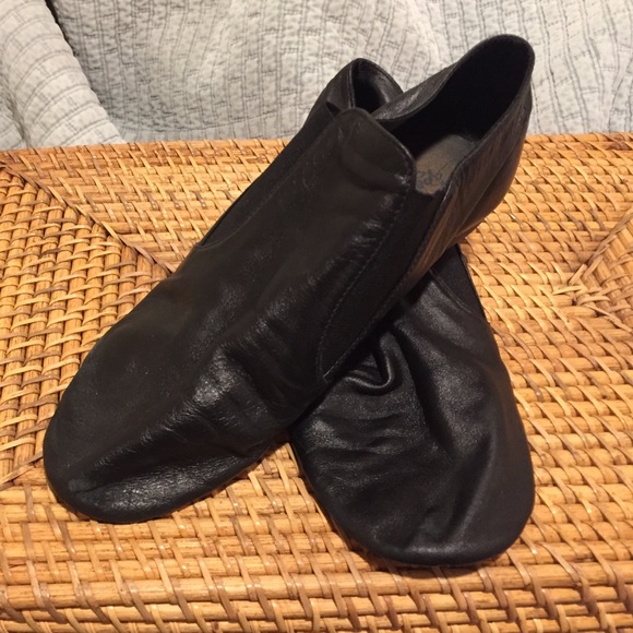 Capezio Jazz Shoes - 7.5