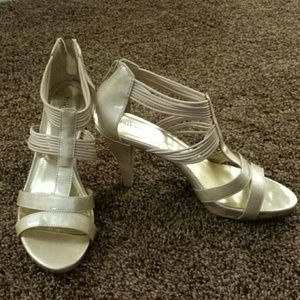 Style & co Gabrielle sandals