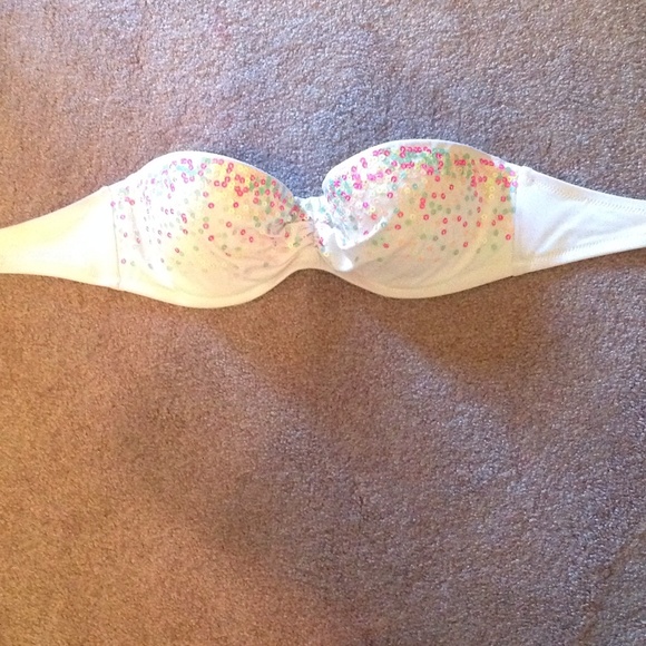 Strapless Bikini Top