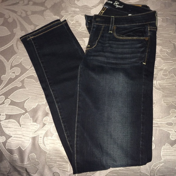 American Eagle skinny jeans