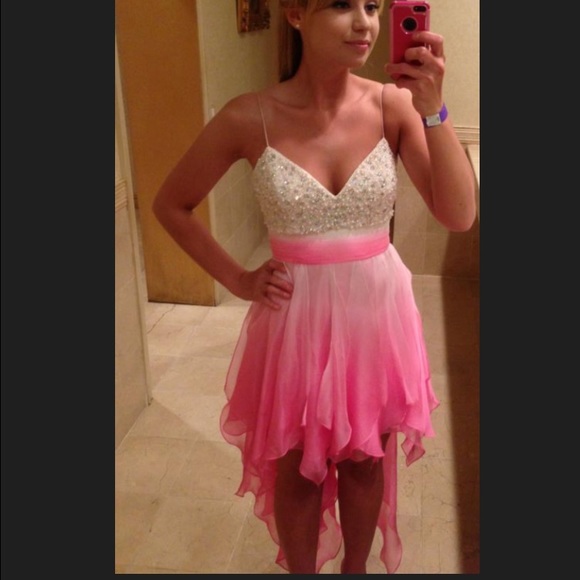 🎉HOST PICK🎉Pink Formal Dress - Picture 3 of 4