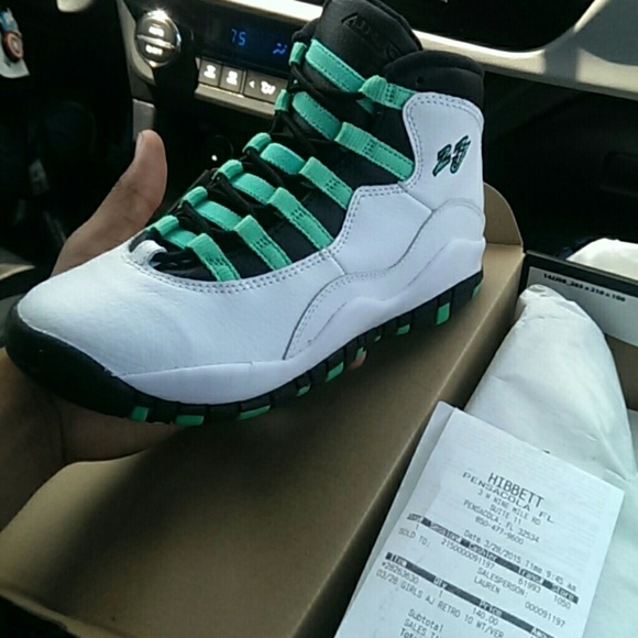 SOLD - Picture 3 of 4