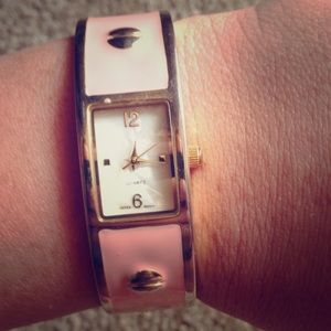Peach clasp watch