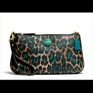 SIGNATURE STRIPE OCELOT PRINT LARGE WRISTLET