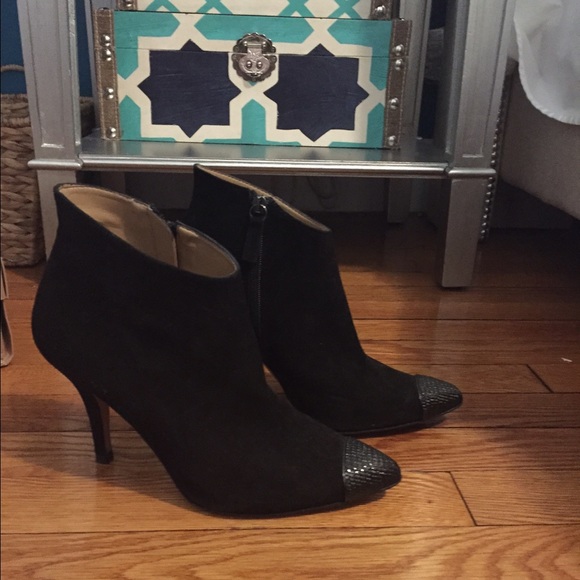 Zara black ankle booties