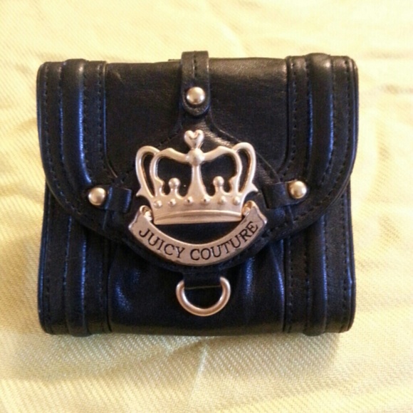 JUICY COUTURE WALLET WITH SNAP CLOSURE