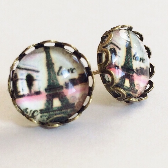 3 for 15🎀 Eiffel Tower earrings - Picture 3 of 4