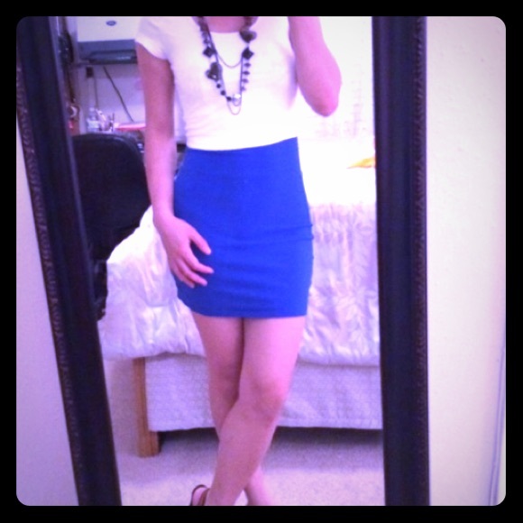 Blue Skirt. Floral pink top. White crop tee.