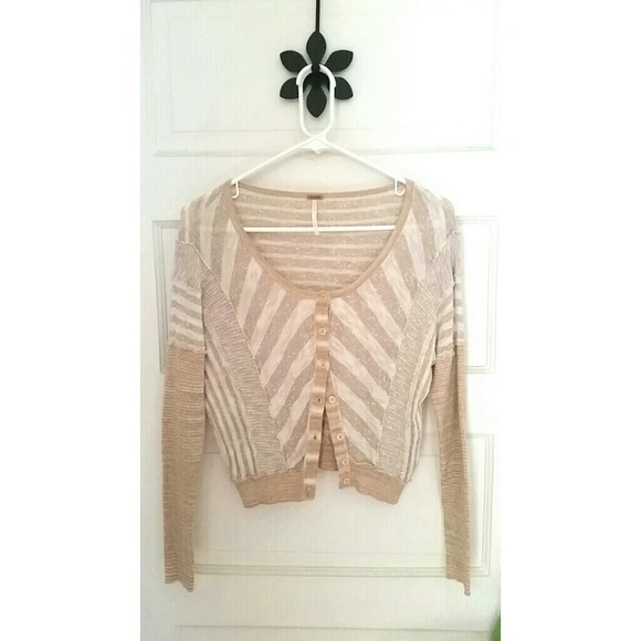 Free people slight cropped sweater