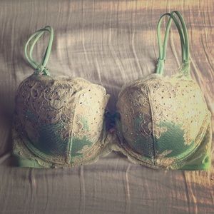 Very sexy balconnet bra