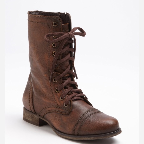 Steve Madden troopa boot