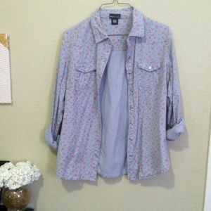 Floral denim shirt‼️SOLD‼️
