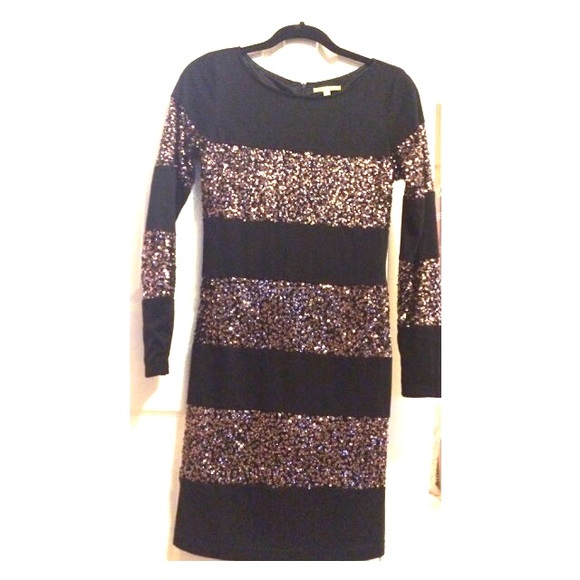 🌟 Gianni Binni Sequin black & gold dress
