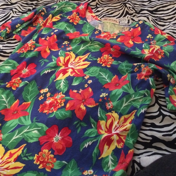 Tropical tee shirt