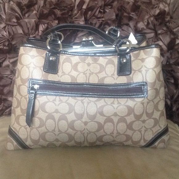 Coach Handbag - Picture 3 of 4