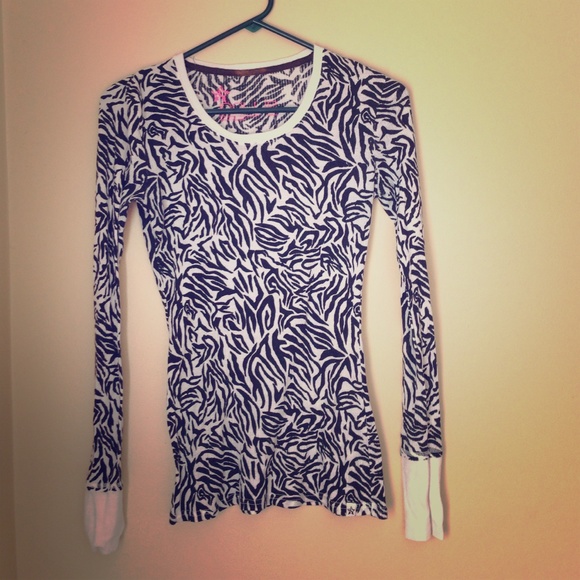 ✨REDUCED✨ Zebra Long Sleeve