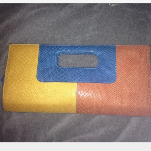 Color-block envelope clutch - Picture 2 of 5