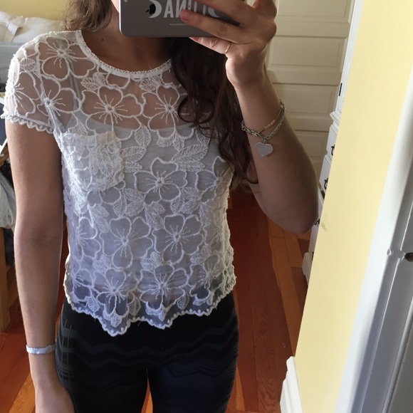 Lace flowered shirt