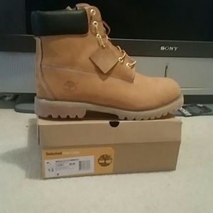 MENS TIMBERLAND BOOTS