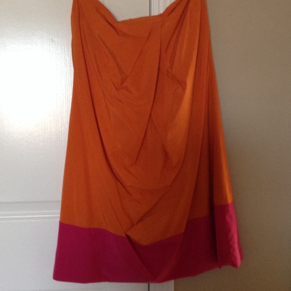 Dress - Picture 1 of 3