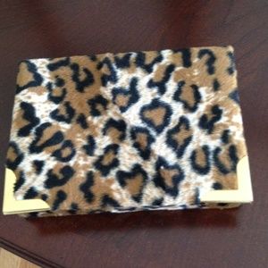 Animal print note paper or card holder