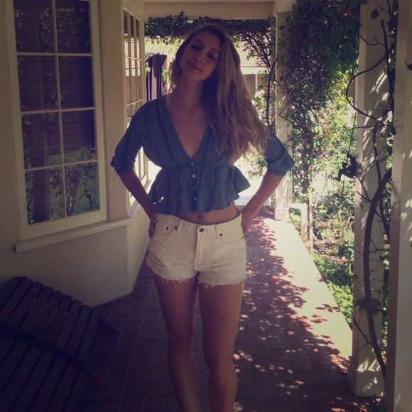 Free People Tops - Free people embroidered boho crop top!!