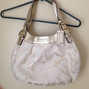 BEAUTIFUL! White and Gold Coach Bag🌟