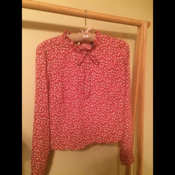 NWT- Cute Frock Rusty Orange Flowery Blouse- S-M