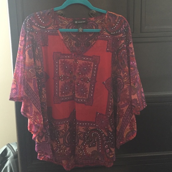 Bundled.  Shear butterfly style blouse. - Picture 1 of 3