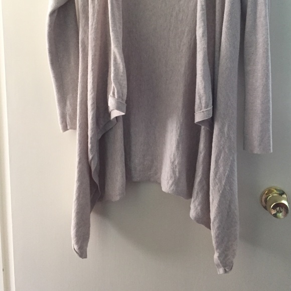 GAP Sweaters - Off white gap cardigan GAP Sweaters - Off white gap cardigan