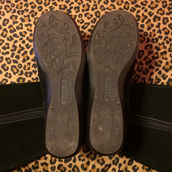 Black Boots - Picture 4 of 4