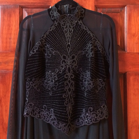 STUNNING TADASHI Black 2 Piece Evening gown