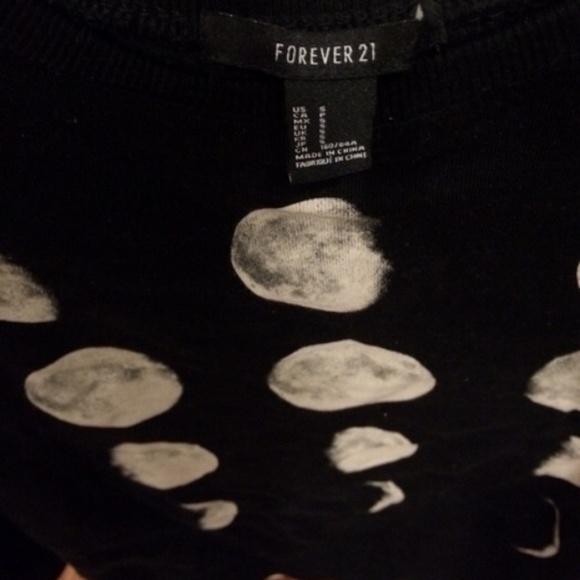 Cute moon sweatshirt forever 21 - Picture 2 of 2