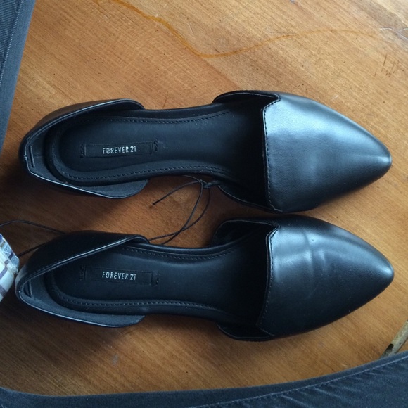 Black flats