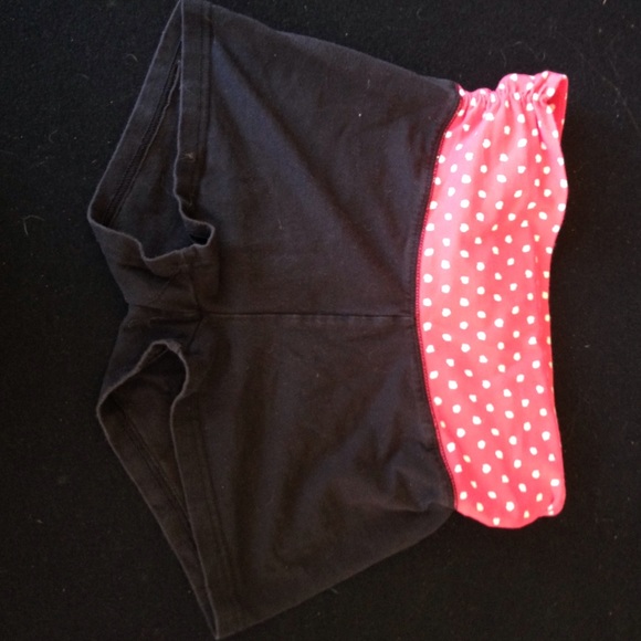 American eagle yoga shorts