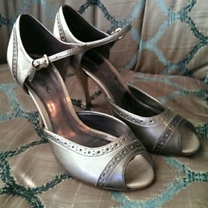 Cute gold and platium peep toe heels