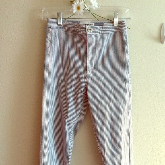 Bullhead Uber High rise jeans